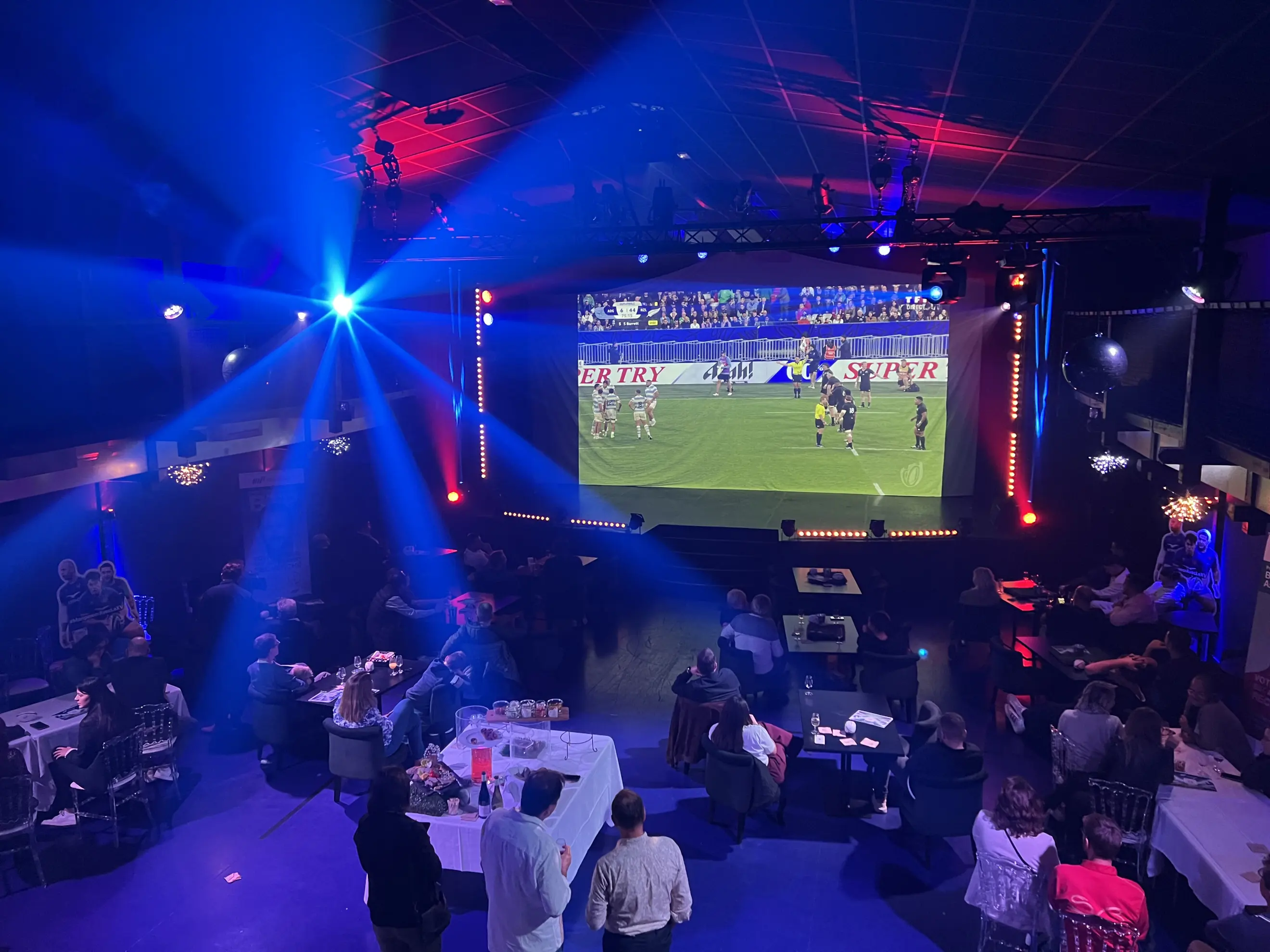 Cabaret Ovation - Saint-Pierre-des-Corps (Indre-et-Loire)