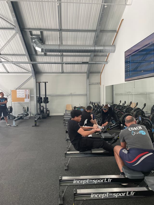 Aviron & Petit Déjeuner et Déjeuner en Rooftop sur la Marne - LAGNY-SUR-MARNE (77)