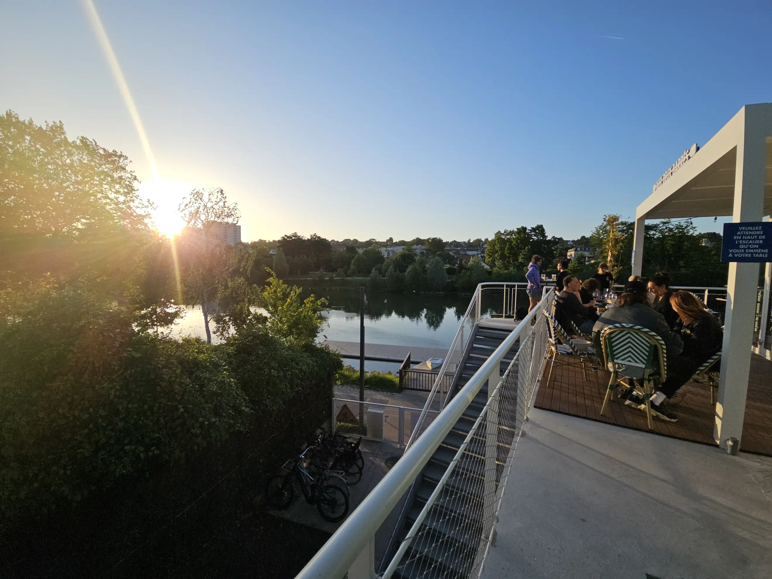 Aux Deux Barrés - LAGNY-SUR-MARNE (Seine-et-Marne)
