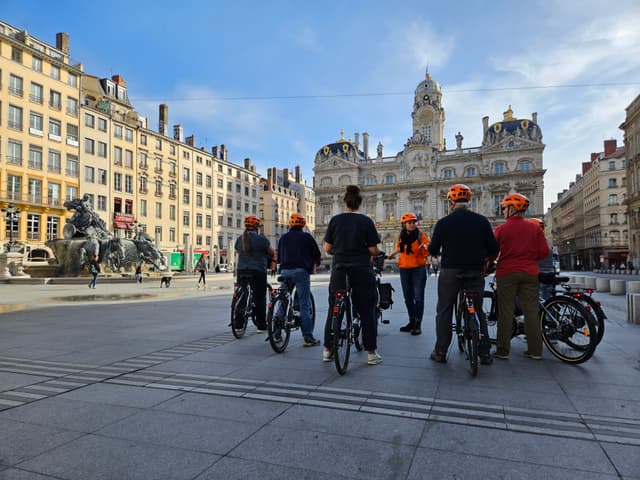 Bike Tour - Visite guidée à vélo électrique - Lyon (Rhône)
