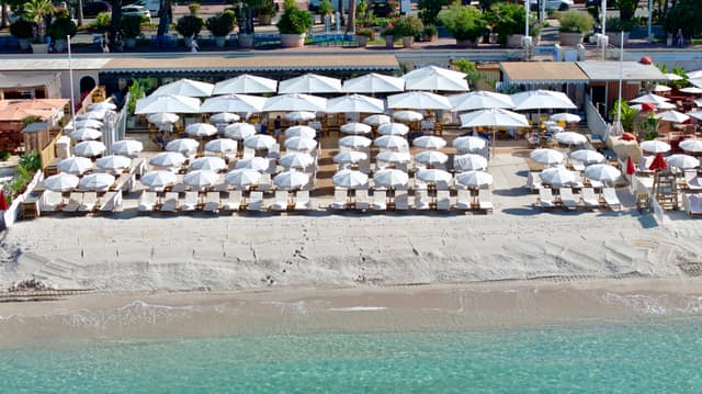 Beach party - CANNES (06)