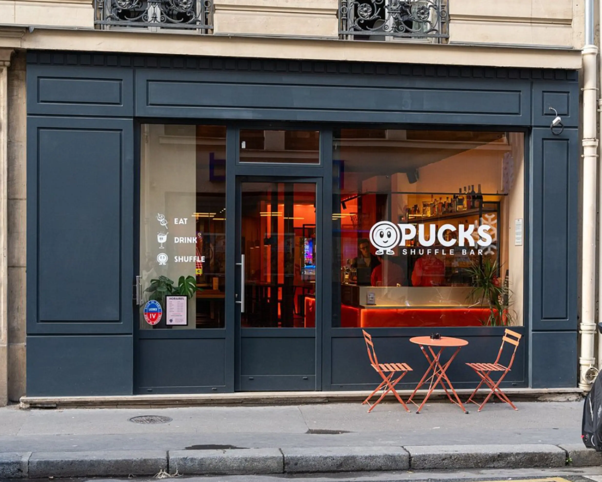 Pucks - Shuffle Bar - Paris (Paris)