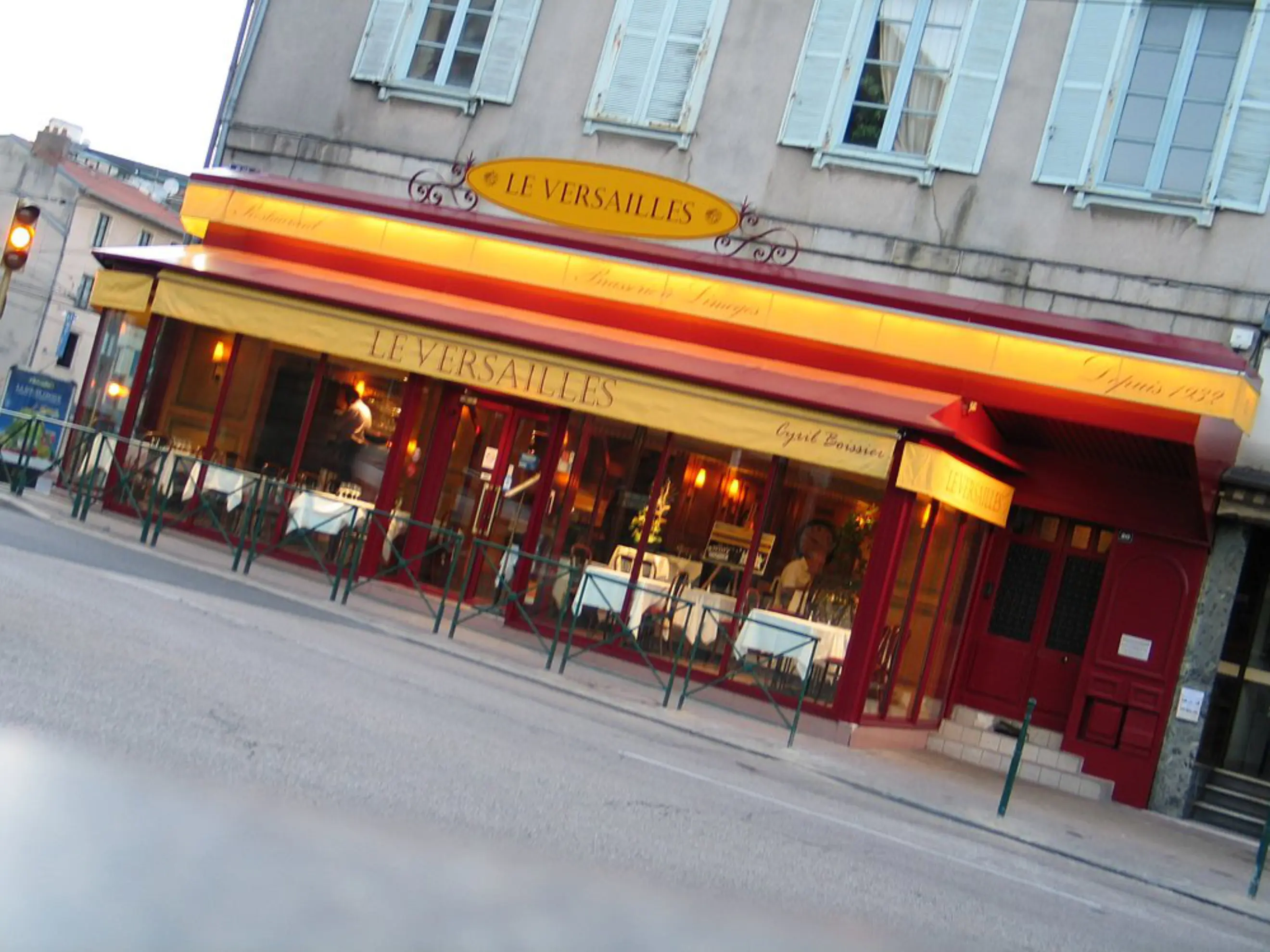 Le Versailles - Limoges (null)