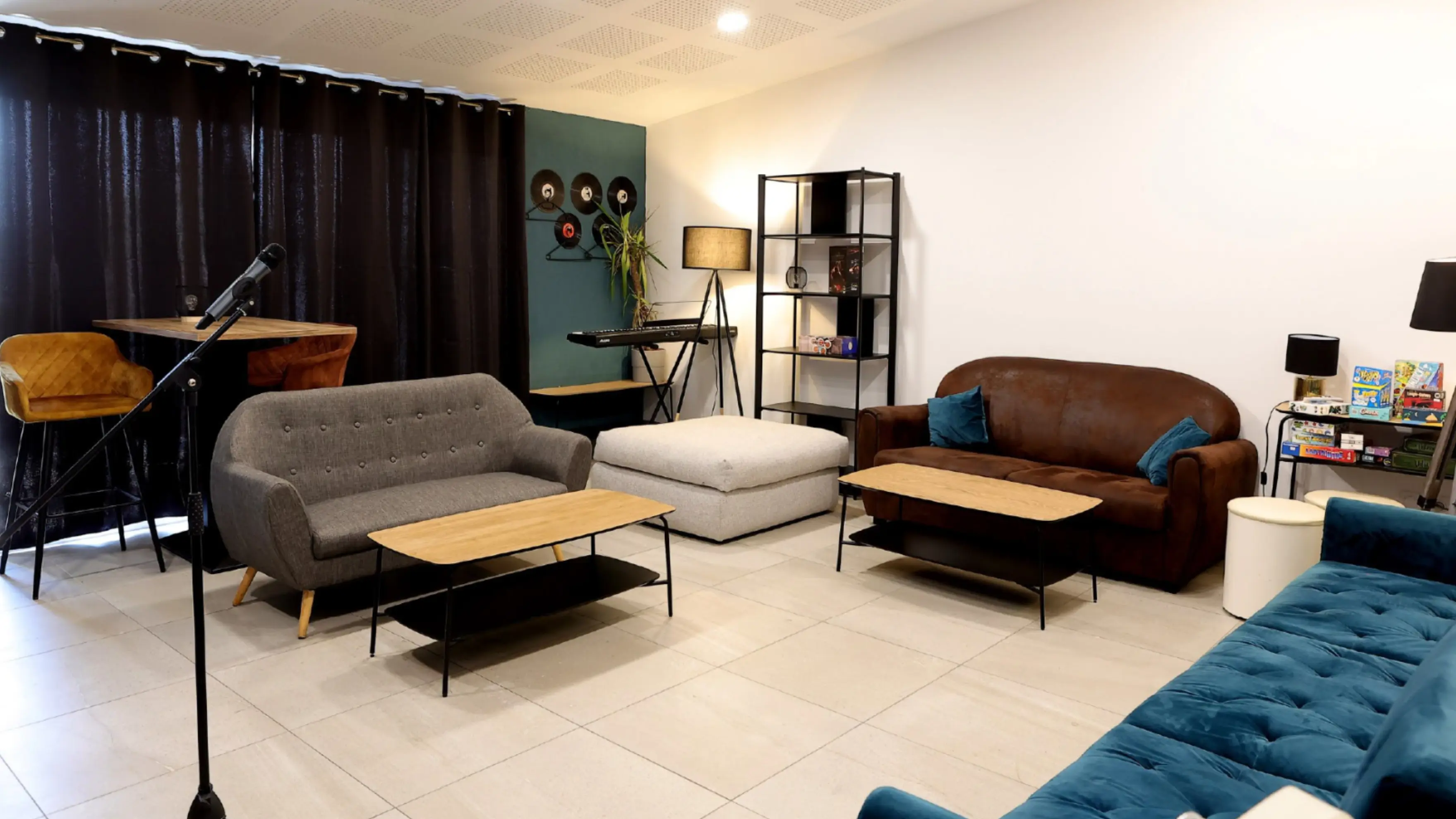 Le Trèfle Rouge - Lattes (null)