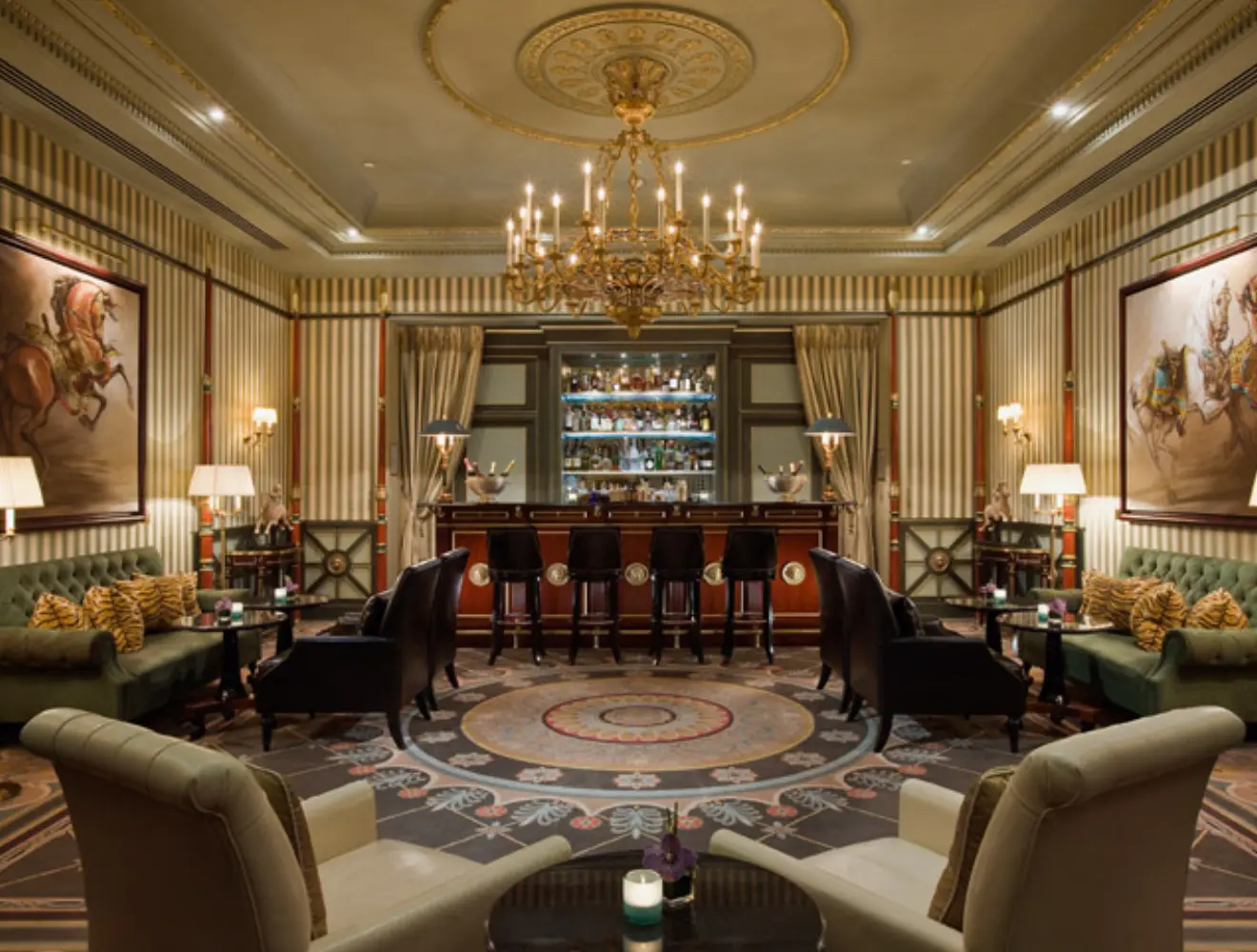 Shangri-La Hotel - Paris (Paris)