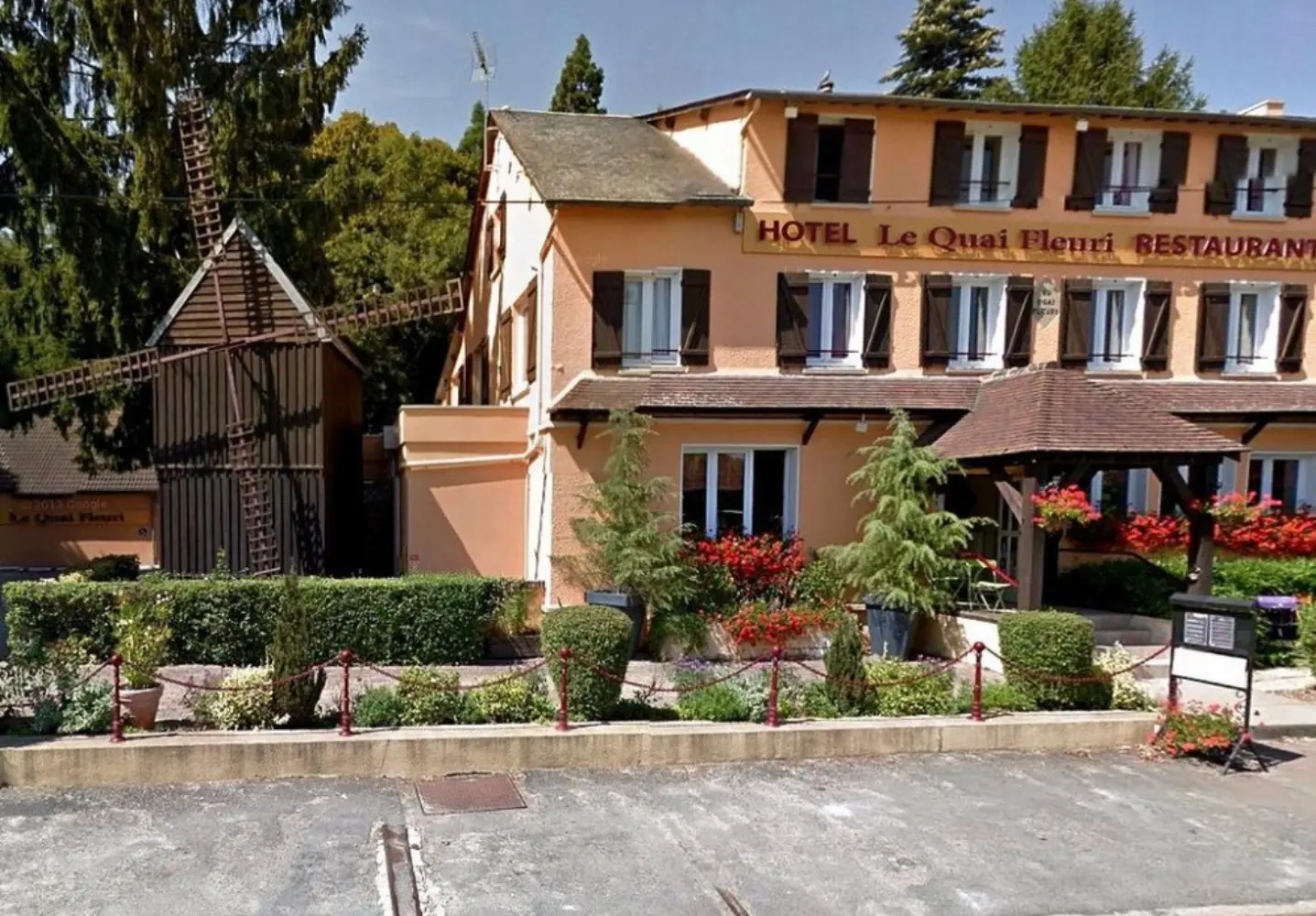 Le Quai Fleuri - Voves (null)