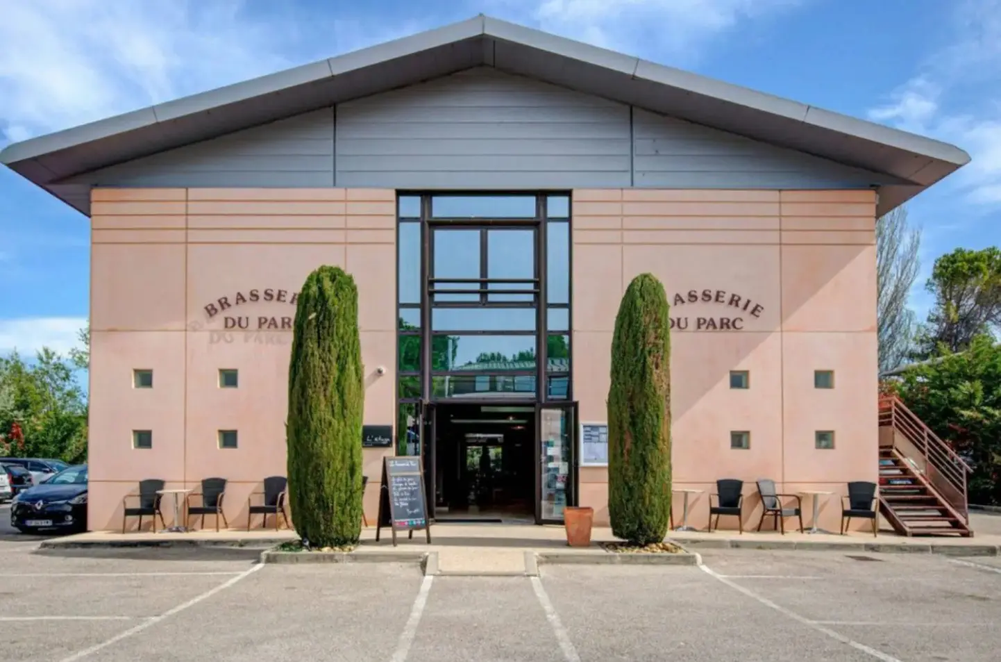 Restaurant Type de lieu : Restaurants