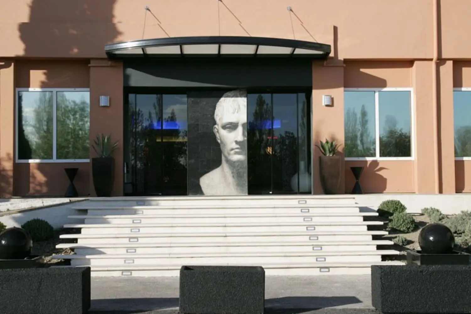 Hôtel Arles Plaza - Arles (Bouches-du-Rhône)