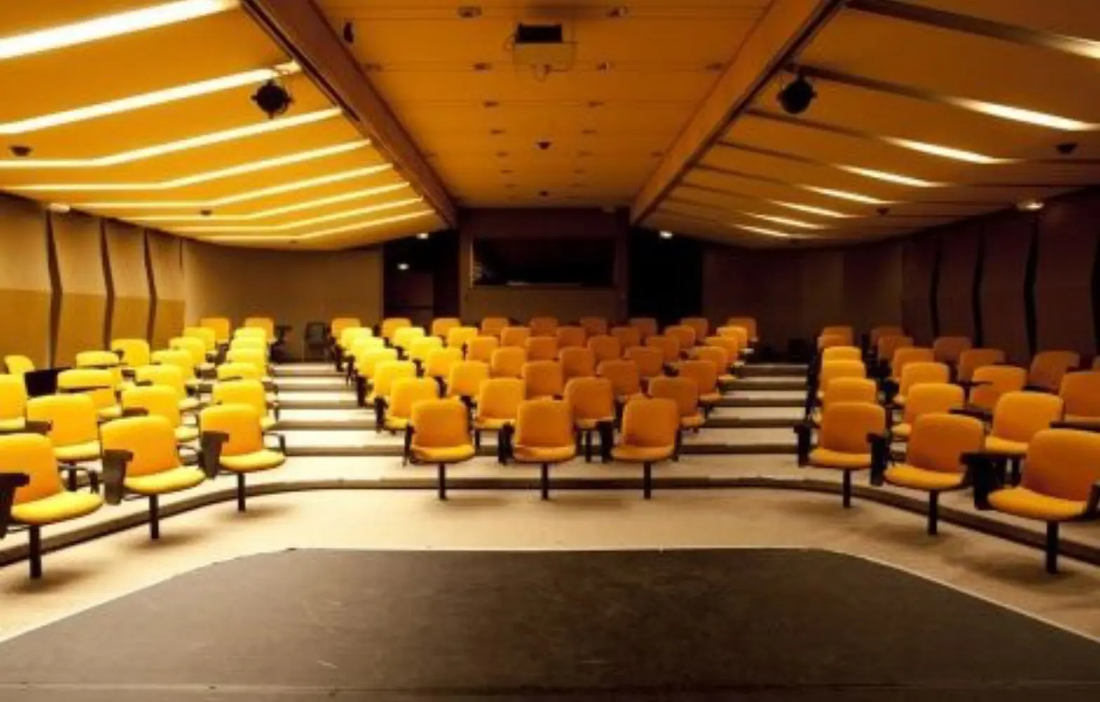 Mains d'Oeuvres - Saint-Ouen (Seine-Saint-Denis)