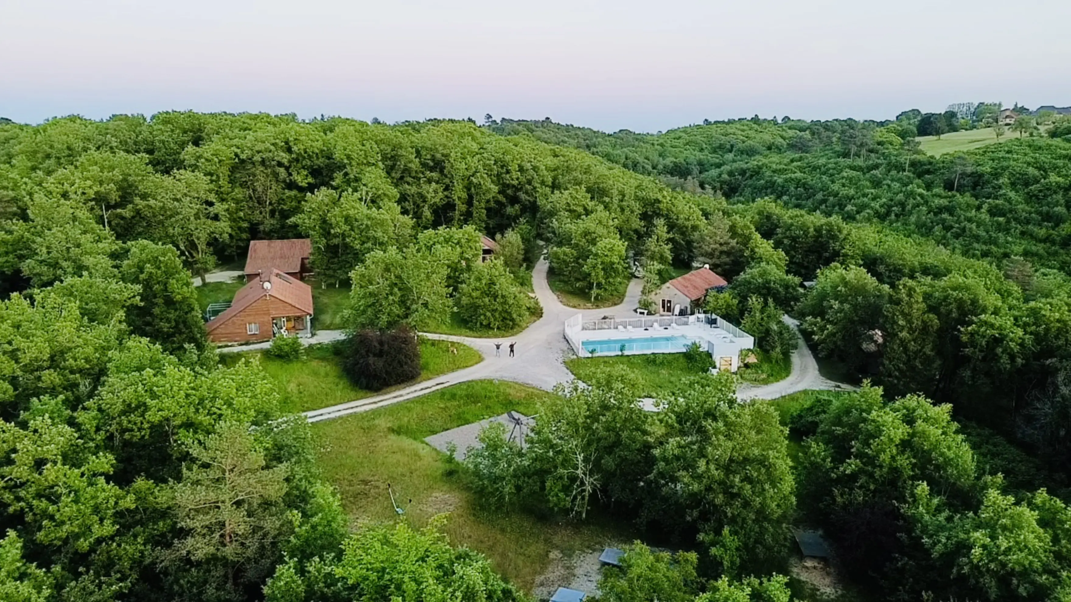 Le Village Enchanteur - La Chapelle Aubareil (Dordogne)