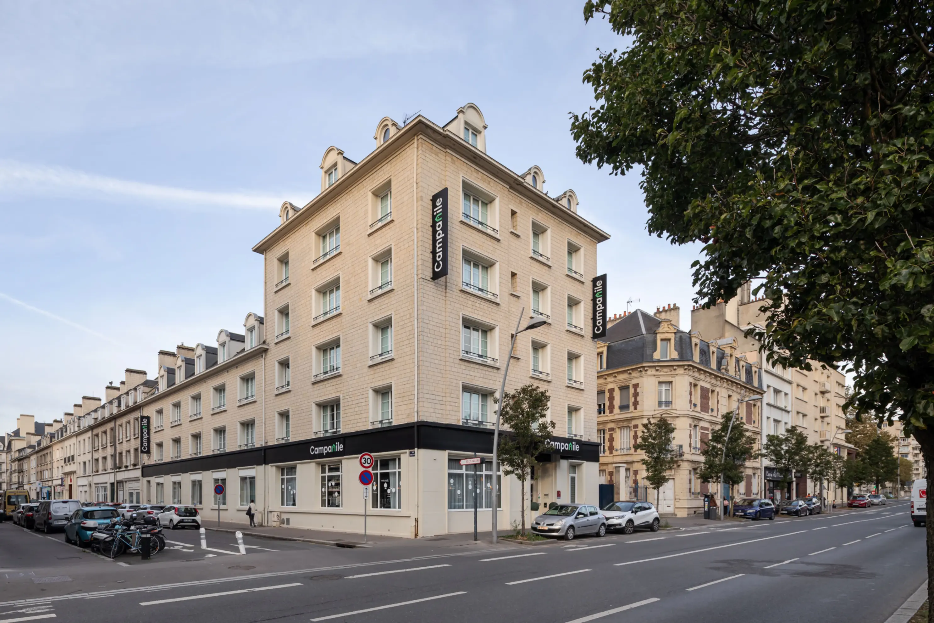 Campanile Caen Centre Gare - CAEN (Calvados)