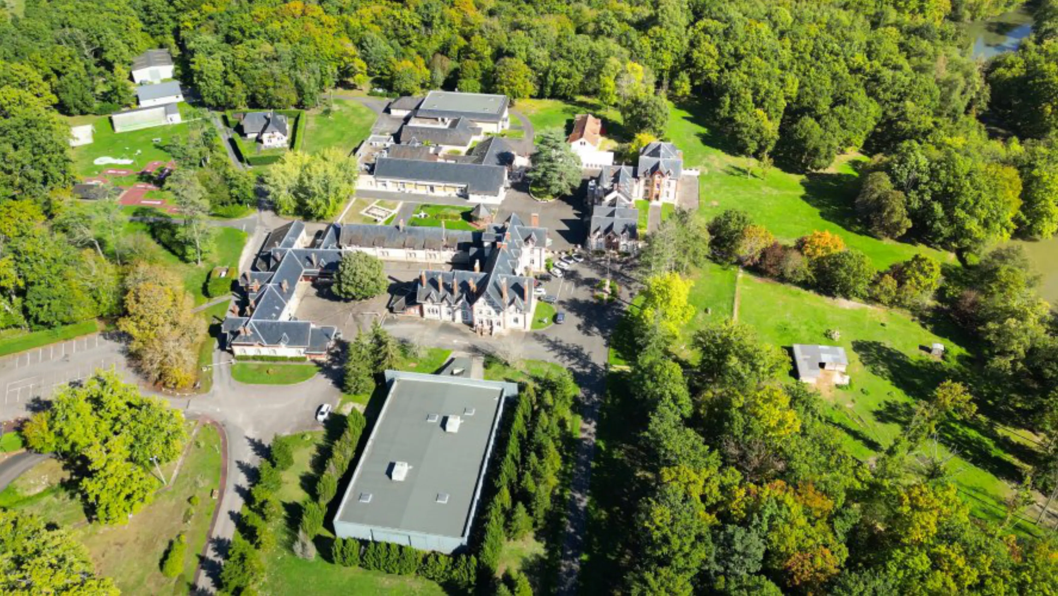 VVF Nature Neuvy sur Barangeon - NEUVY-SUR-BARANGEON (Cher)