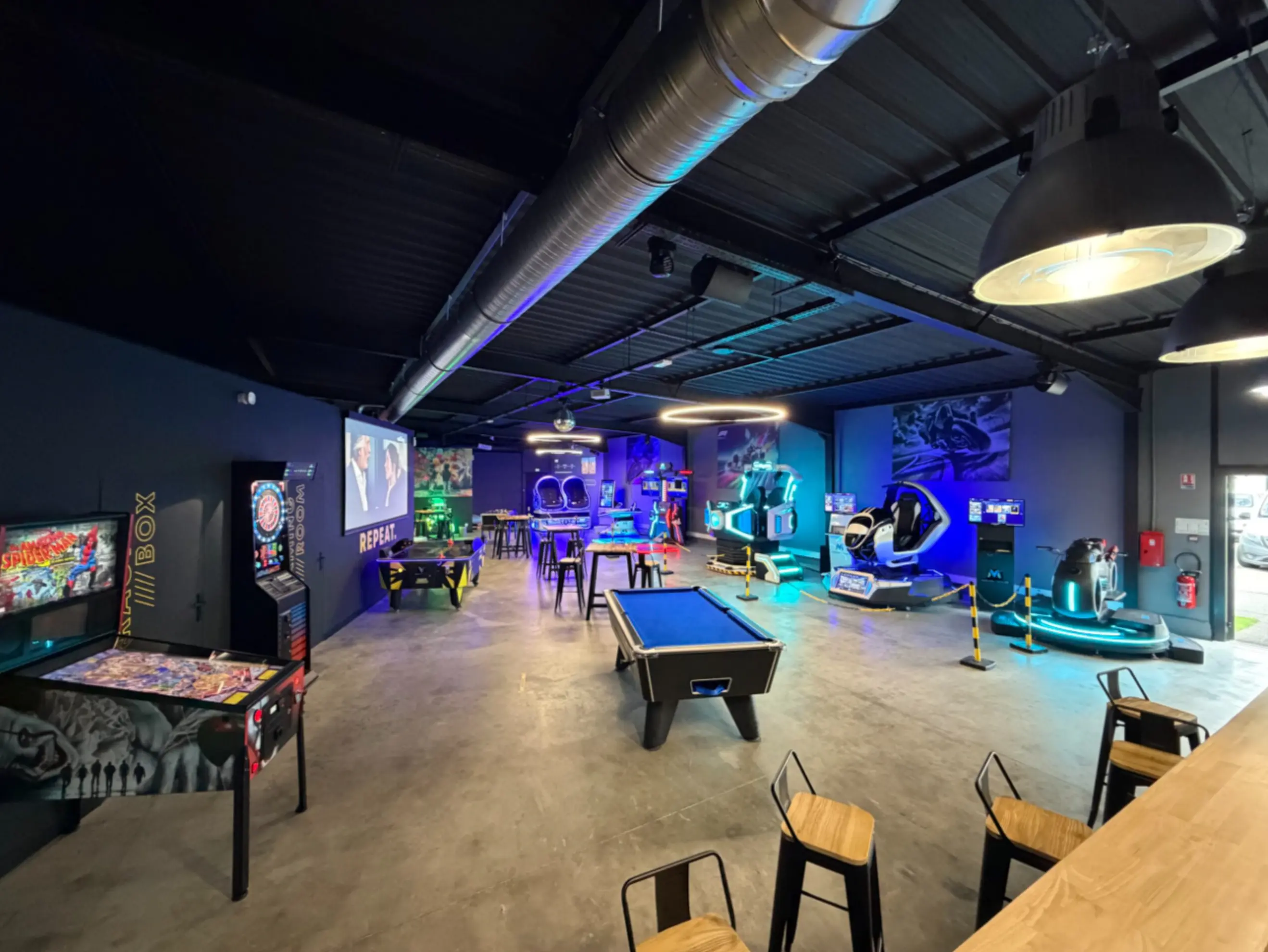 Monde Virtuel Loudéac - Loudéac (Côtes-d'Armor)