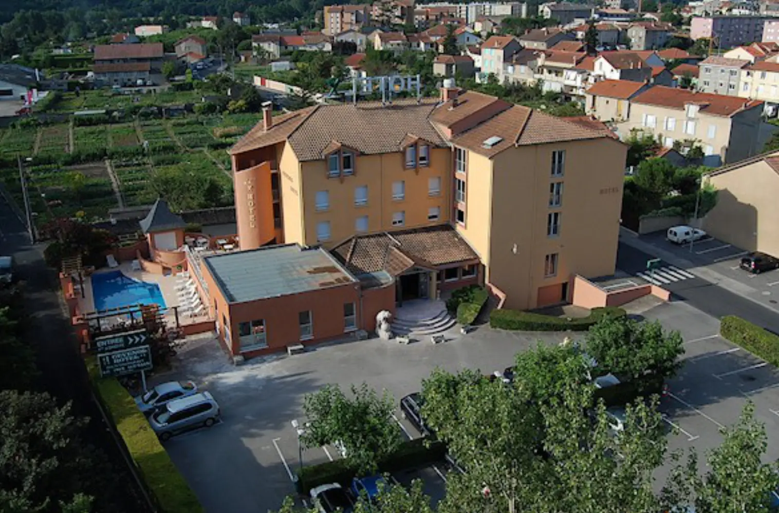 Le Cevenol - Millau (Aveyron)