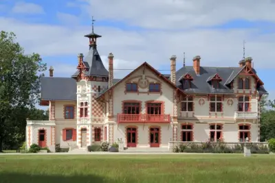 Venue for seminars and congresses Domaine de la Trigalière (37)