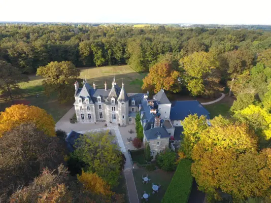 Les Sources de Cheverny - Le Château du Breuil et son parc de 45 hectares