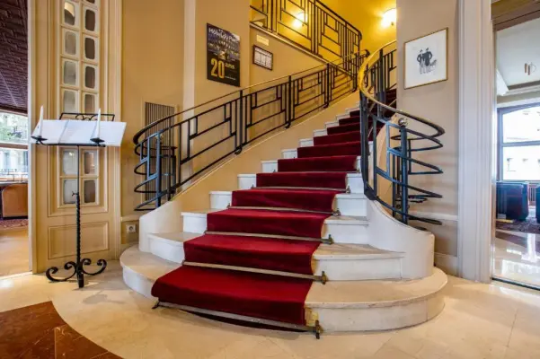 Hotel du Parc Mulhouse - Escalier