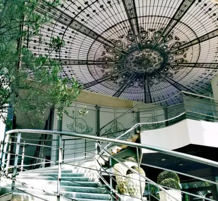 The Terraces of the Park - ENTRANCE DOME