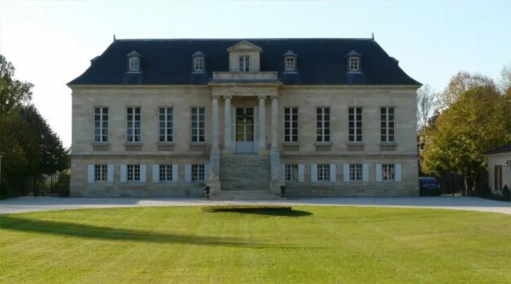 Château la Louvière - Façade