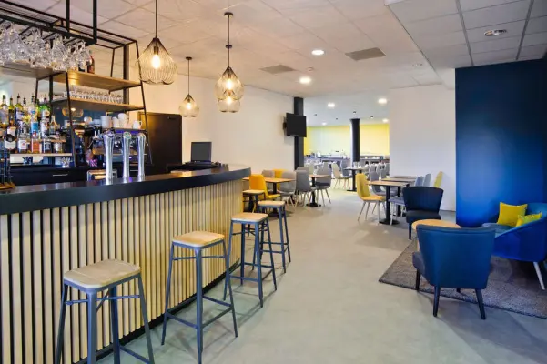 Sure Hotel by Best Western Nantes Beaujoire - Bar am.pm
