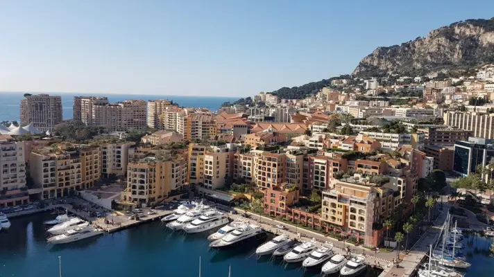 Hôtel Ambassador Monaco - Environnement