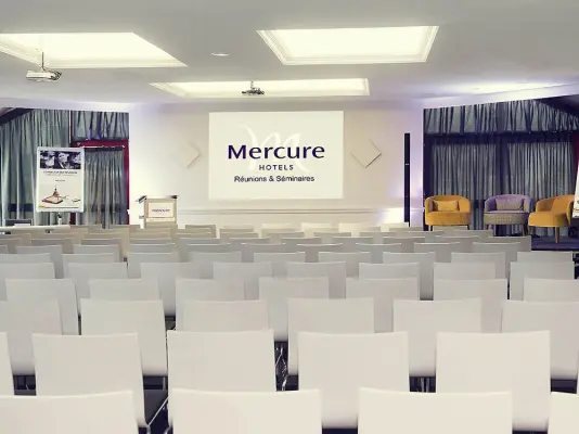 Mercure Caen Côte de Nacre - Salle de séminaire en banquet