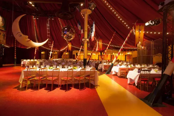 Parc Asterix Conventions et Seminaires - Restaurant Le Cirque