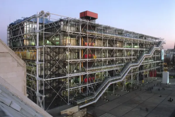 Centre Pompidou - Extérieur du lieu