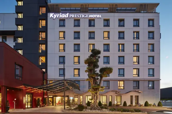 Kyriad Prestige Lyon East Saint-Priest Eurexpo - Seminar hotel Lyon
