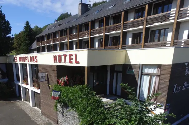 Hotel Les Mouflons in Besse-et-Saint-Anastaise