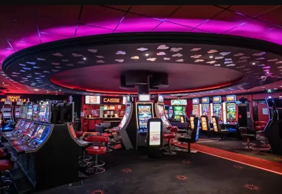 Casino Circus de Carnac - Machine à sous