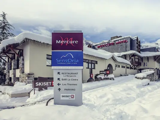 Mercure Saint-Lary - The hotel in winter
