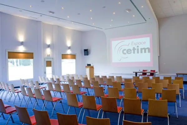 Espace Cetim - Sala de conferencias