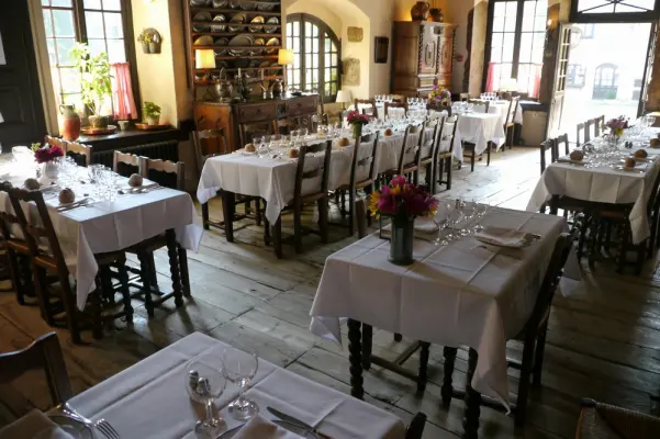 Hostellerie du Vieux Pérouges - Restaurant