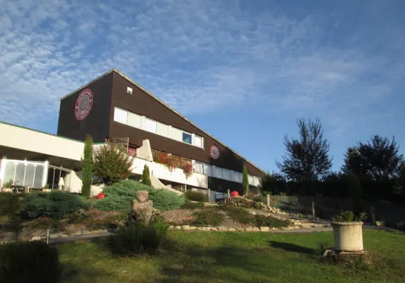 Les Gravades - Sala de seminarios en Corrèze