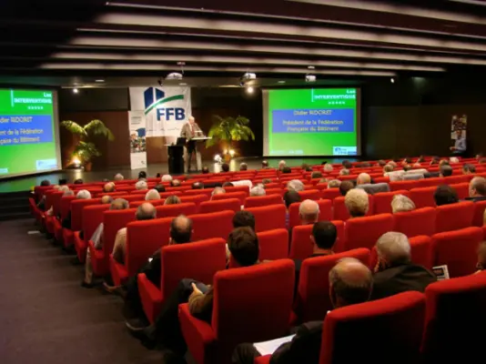Centre des congrès de Dinan - Organisation d'événements dans l'auditorium
