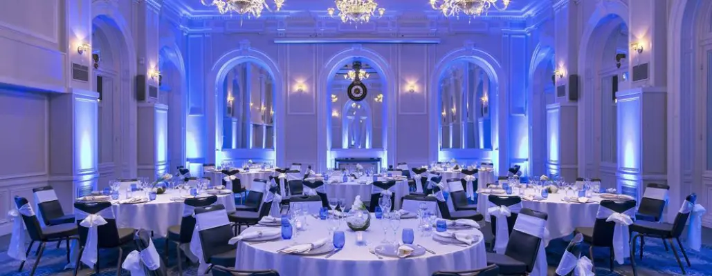 Hilton Paris Opera - Le salon Baccarat est parfait pour organiser un événement de prestige