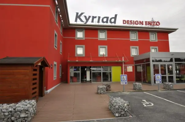 Kyriad Design Enzo Reims Tinqueux - Lieu de séminaire à Tinqueux (51)
