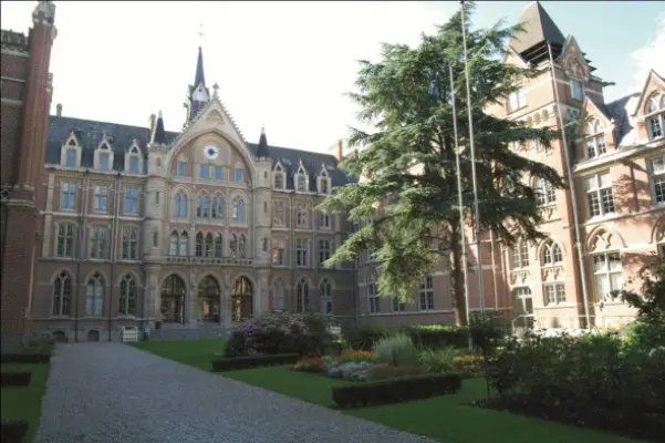 Université Catholique de Lille - Extérieur