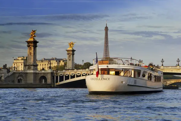 Yachts de Paris Est - Yachts de Paris - L'Excellence