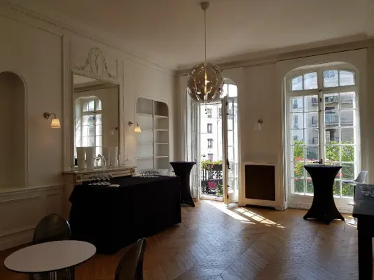 Private mansion Wagram -