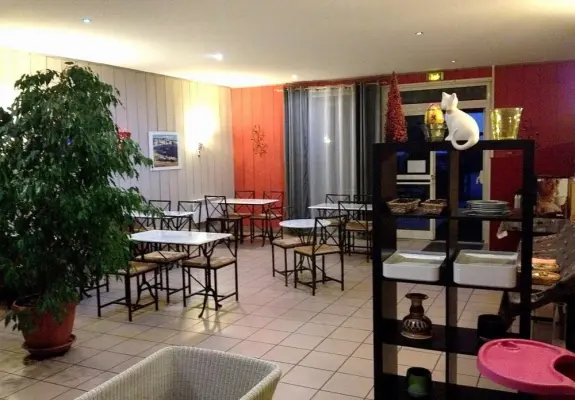 3B Hotel de Bordeaux - Salle restaurant