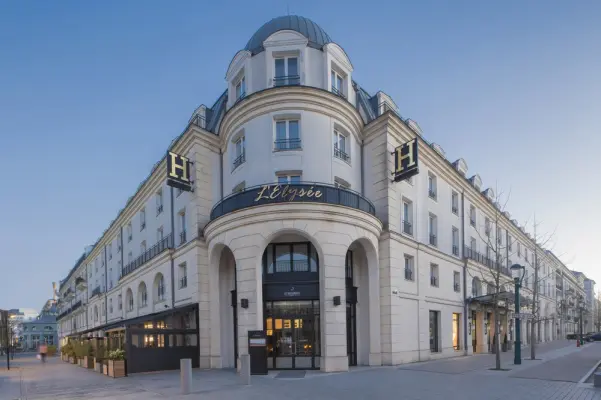 Top of the month - Seminar and conference venue Hotel L'Elysée Val d'Europe