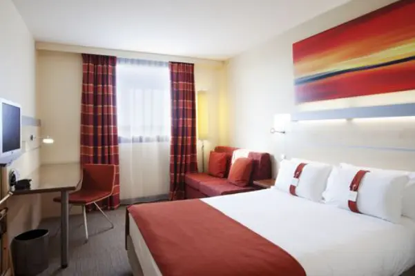 Holiday Inn Express Toulouse Aéroport - Chambre