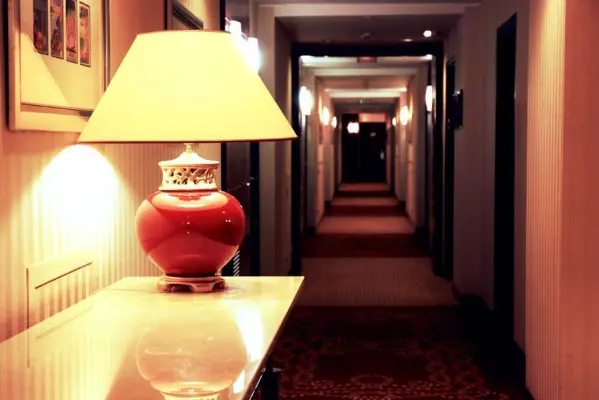 Evergreen Laurel Hotel - Couloir