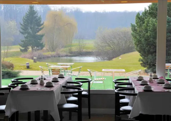 Golf Hotel de Mont Griffon - Tables