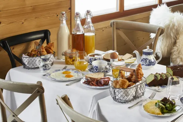 Hotel L'Arboisie - Breakfast