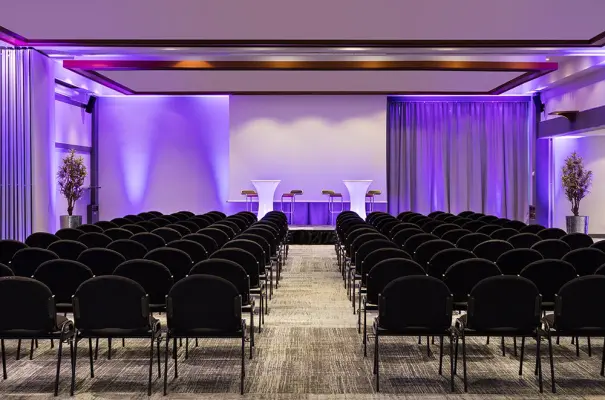 Mercure Paris Orly Rungis Aéroport - Orly meeting room - Theater configuration 300 people