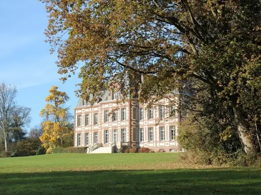 Château de Varengeville - Le Château de Varengeville-sur-Mer, vue sud-est du parc