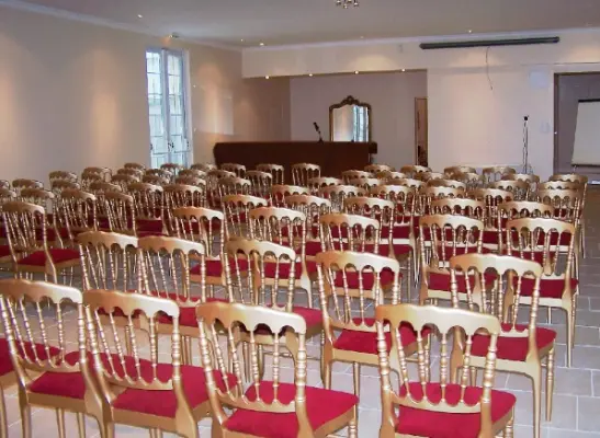 Château de Pierry - salle réunion configuration théâtre